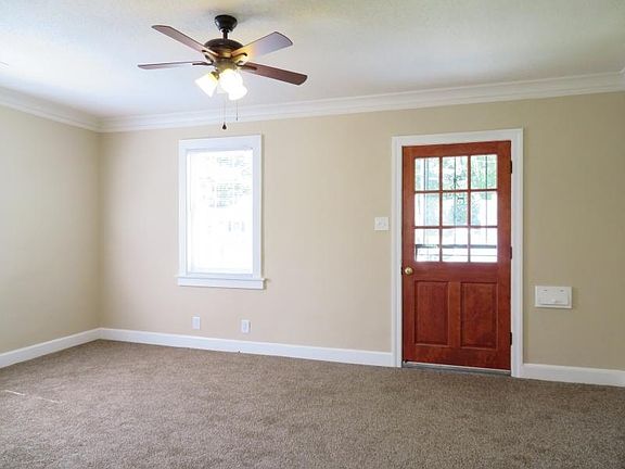 2nd image of 2552 Ogden Ave