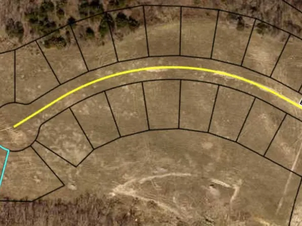 403 Whitetail Ln, Tiffin, IA 52340