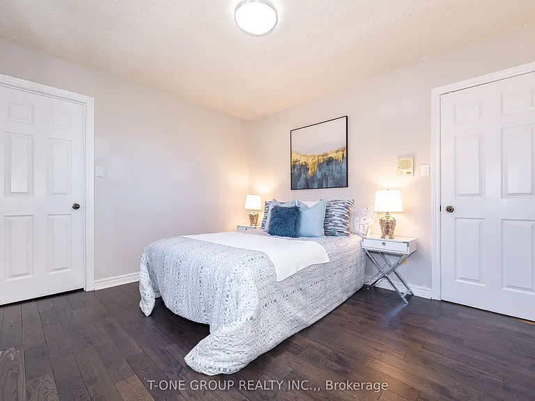 382 Elgin Mills Rd W — Photo 38