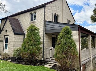 11524 Clematis Blvd, Pittsburgh, PA 15235