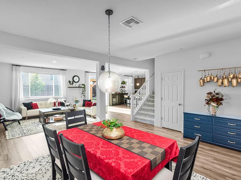 4583 Butterfly Ridge Dr — Photo 11
