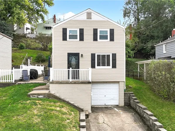 715 Hestor Dr, Pittsburgh, PA 15220