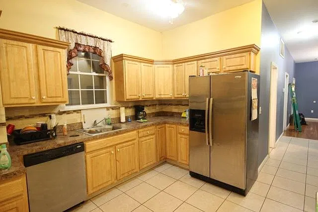 40 Carlton Ave #2