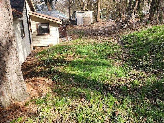 4th image of 505 SE South St