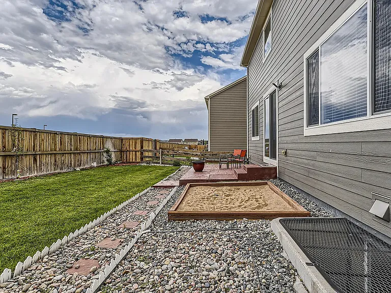 17457 Springfield Dr — Photo 25