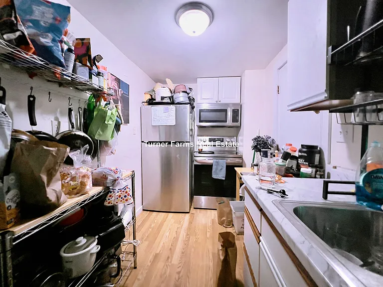 72 College Ave #1 — Photo 4