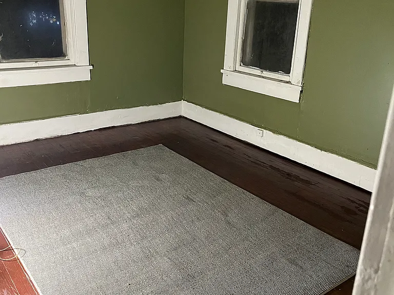 20 Crocker Ave — Photo 10