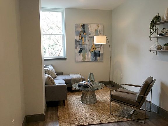 2nd image of 510 Saint Paul Pl #3C