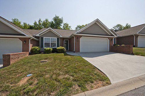 3rd image of 304 Winthrope Way
