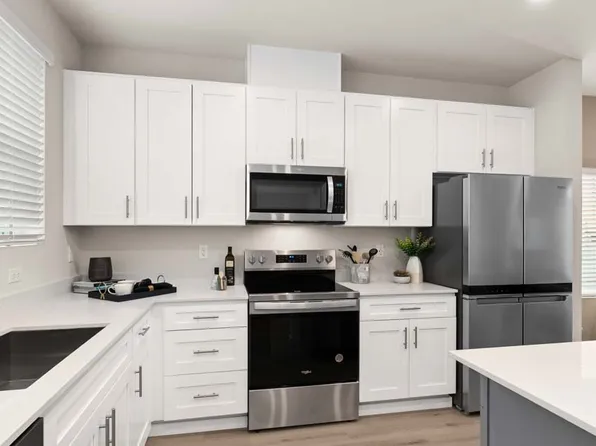 15215 35th Ave W Unit C2, Lynnwood, WA 98087
