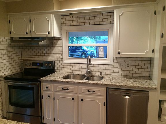 New tile backsplash