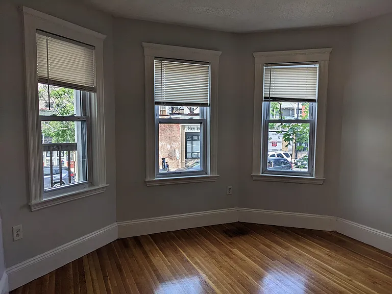 150 Washington St #2 — Photo 10