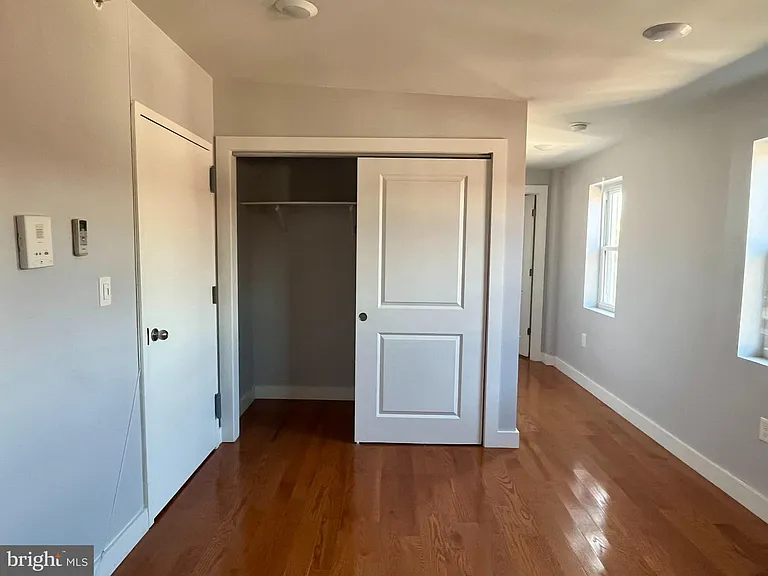 4508 Walnut St #304 — Photo 9