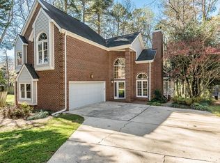 2001 Treverton Pl, Raleigh, NC 27609