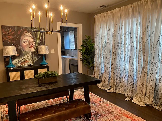 1 bed, 1100 sqft, $1,950 — Photo 4