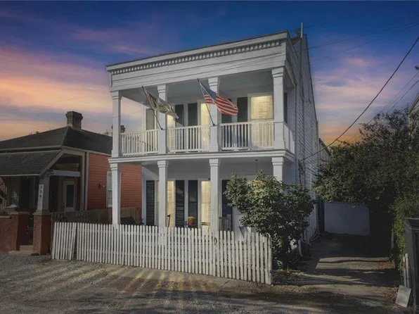 910 Pleasant St, New Orleans, LA 70115