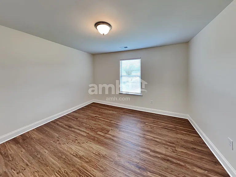 316 Bourne St — Photo 27