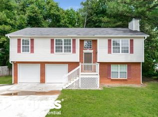 3826 Dogwood Farm Rd, Decatur, GA 30034