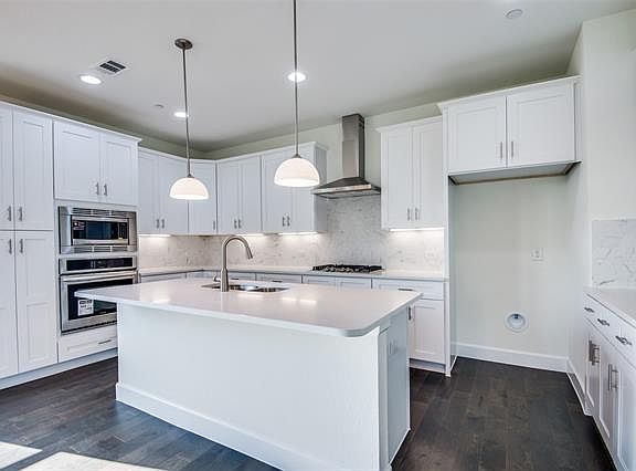 5th image of 5712 Woodlands