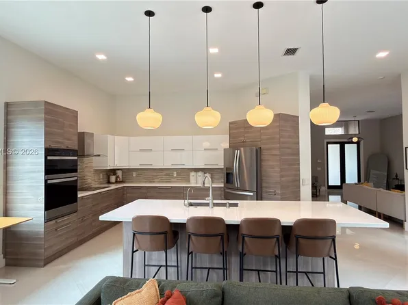(undisclosed Address), Fort Lauderdale, FL 33331