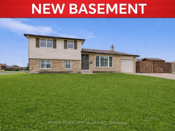 2 Chesterfield Rd, Brampton, ON L6W 1K9