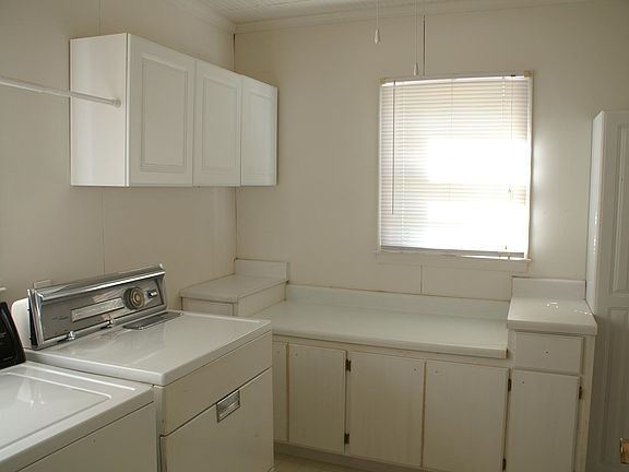 5th image of 1021 Myrtle Dr