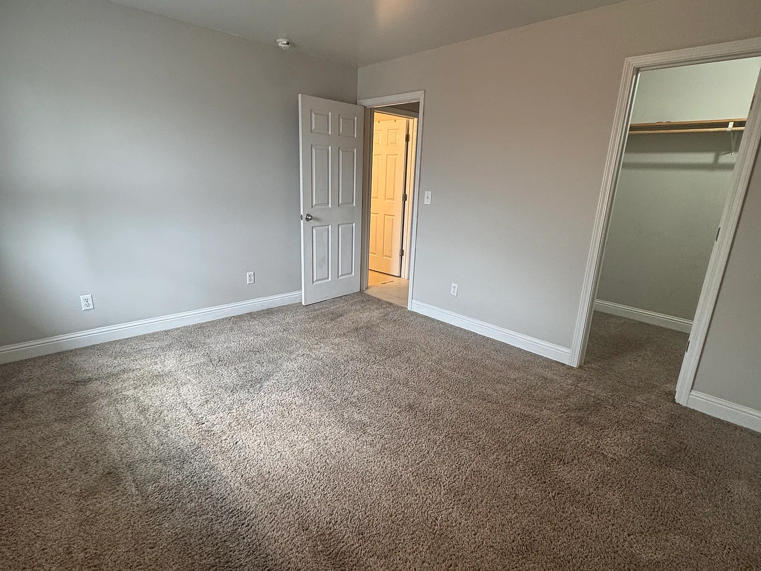 2 bed, $785 — Photo 4