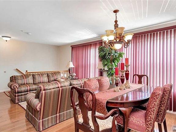 3rd image of 248 Matthews Dr