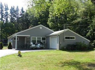 3153 Nesbit St, New Castle, PA 16102