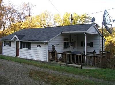 1st image of 6851 Old Creek Ln
