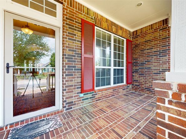 6213 Winter Park Dr, North Richland Hills, TX 76180