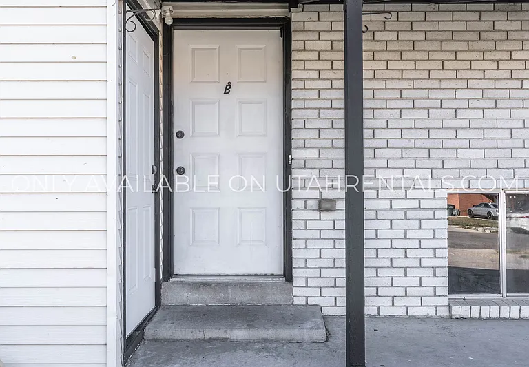 4420 S Dean Cir #B — Photo 14