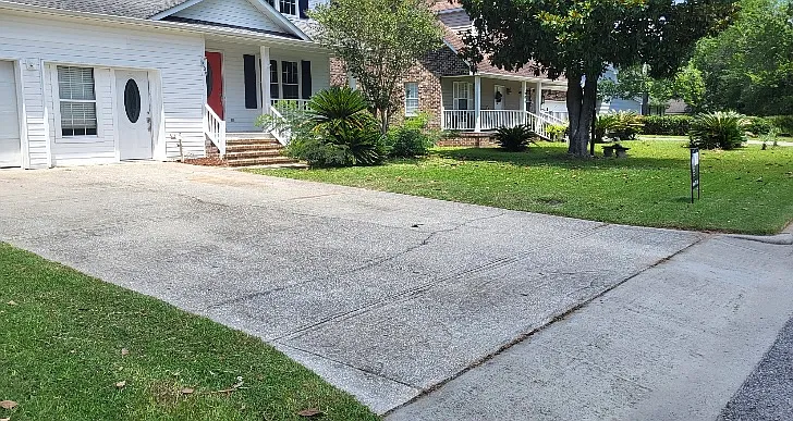 3 bed, 2.5 bath, 1784 sqft, $2,400 — Photo 3