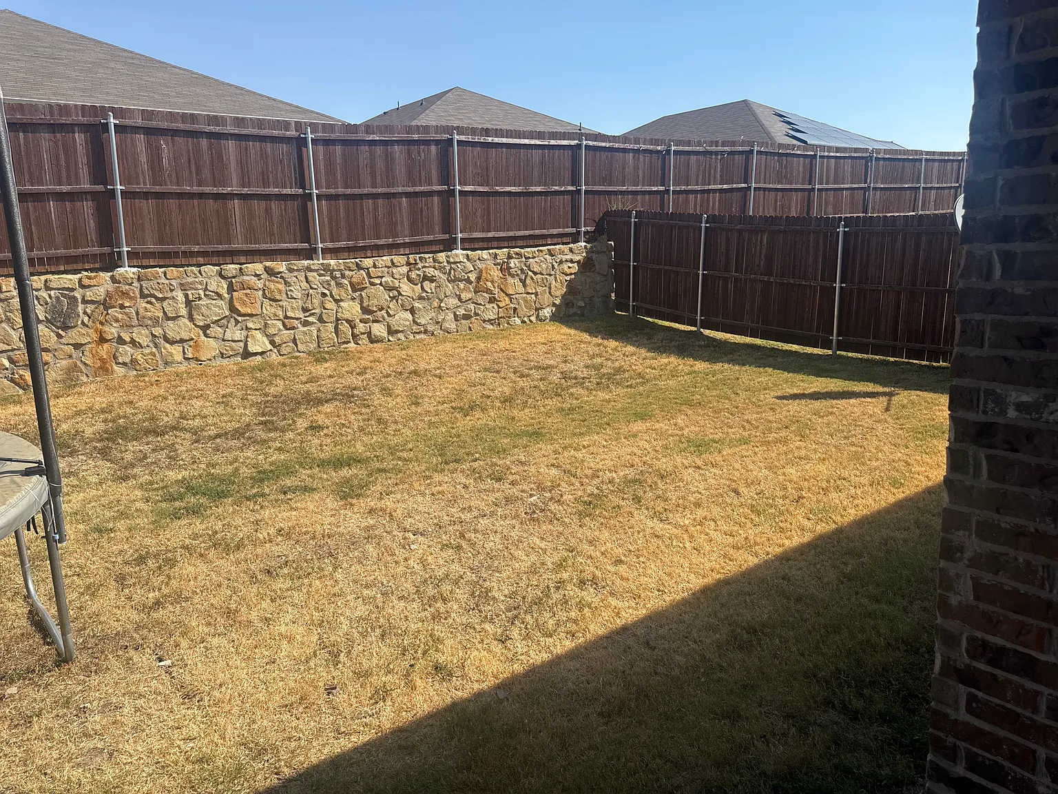 4 bed, 1875 sqft, $2,717 — Photo 4