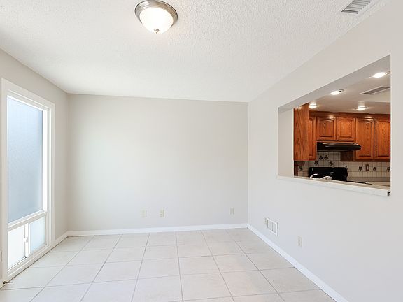 5th image of 7417 Walnut Creek Dr
