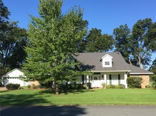 5662 Bittersweet Dr, Bossier City, LA 71112