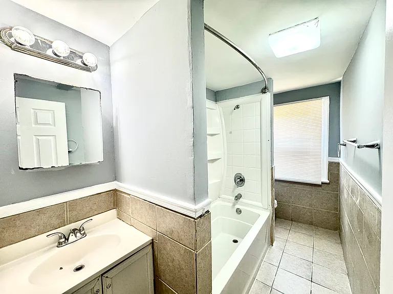 399 Stewart Ave — Photo 18