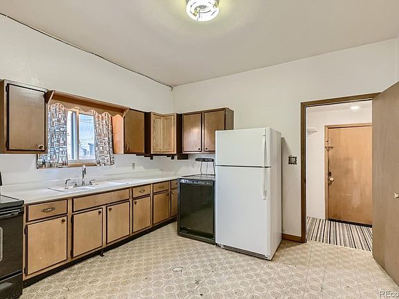 3rd image of 236 W Shafer Ave