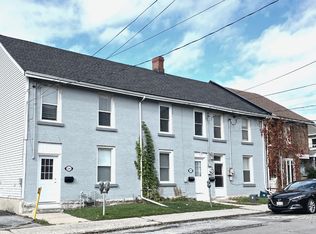 366 Barrie St #1, Kingston, ON K7K3T3