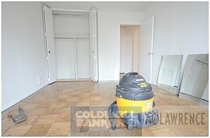 3rd image of 400 E 71st St APT 23K