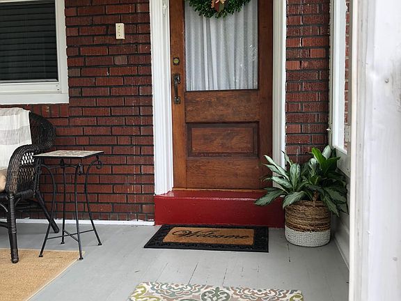 Enclosed Front Porch