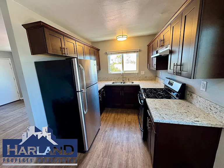 4515 Bancroft St #4 — Photo 10