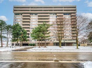 40 Bay Mills Blvd #301, Toronto, ON M1T3P5