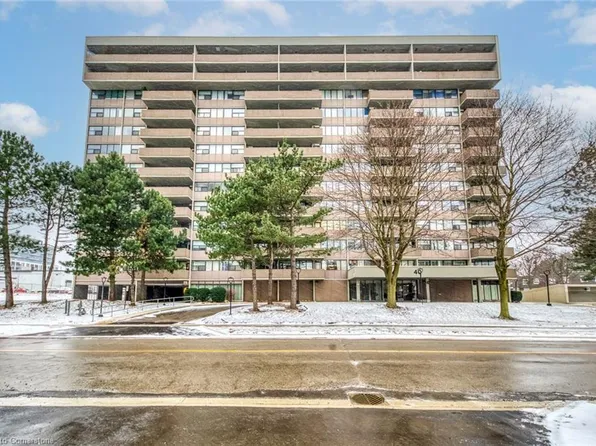 40 Bay Mills Blvd #301, Toronto, ON M1T 3P5