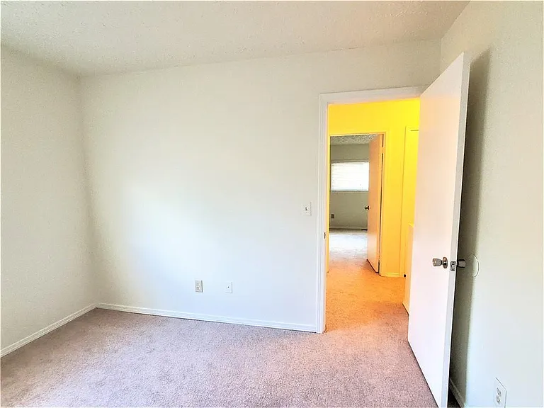 66 Country Place Ct — Photo 19