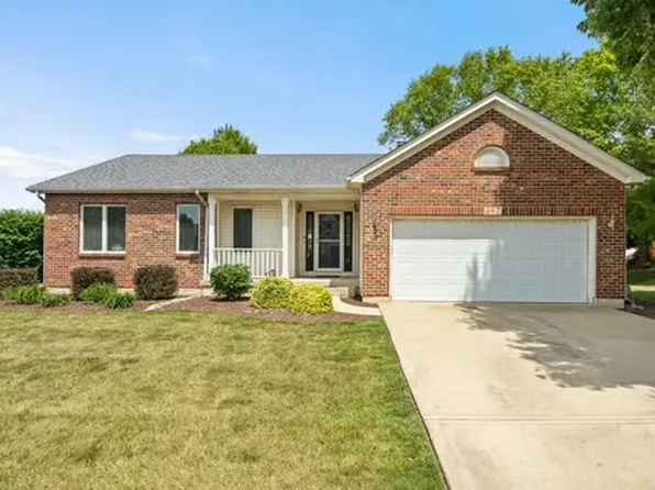 497 E Barberry Cir, Yorkville, IL 60560