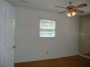 3rd image of 1 Dewberry Cir