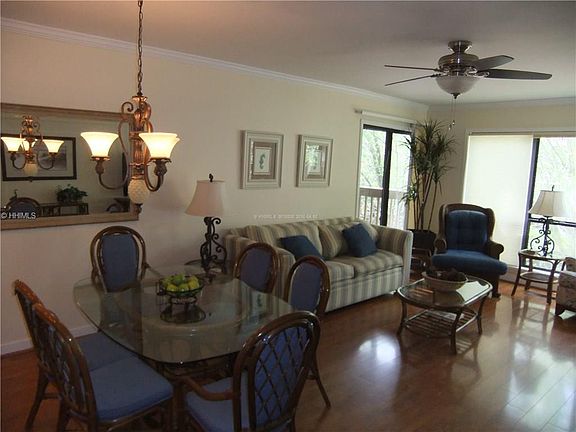 3rd image of 10 Dune House Ln