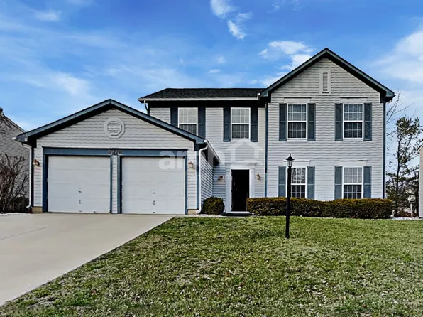 8928 Waterton Pl, Fishers, IN 46038
