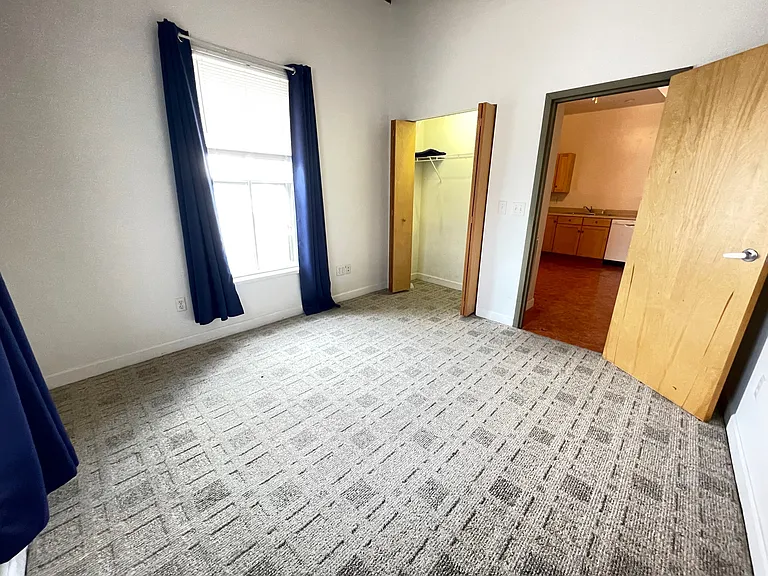 15 1/2 S Jefferson St #1 — Photo 11